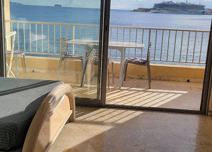 La A Vos Pieds, Magnifique Vue Sur Ajaccio, Pour 2 Personnes アパート