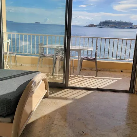 La A Vos Pieds, Magnifique Vue Sur Ajaccio, Pour 2 Personnes Apartament