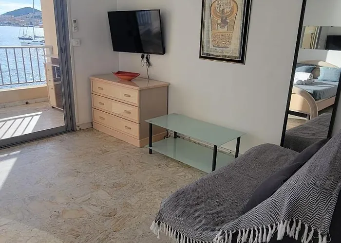 La A Vos Pieds, Magnifique Vue Sur Ajaccio, Pour 2 Personnes * Ajaccio (Corsica)